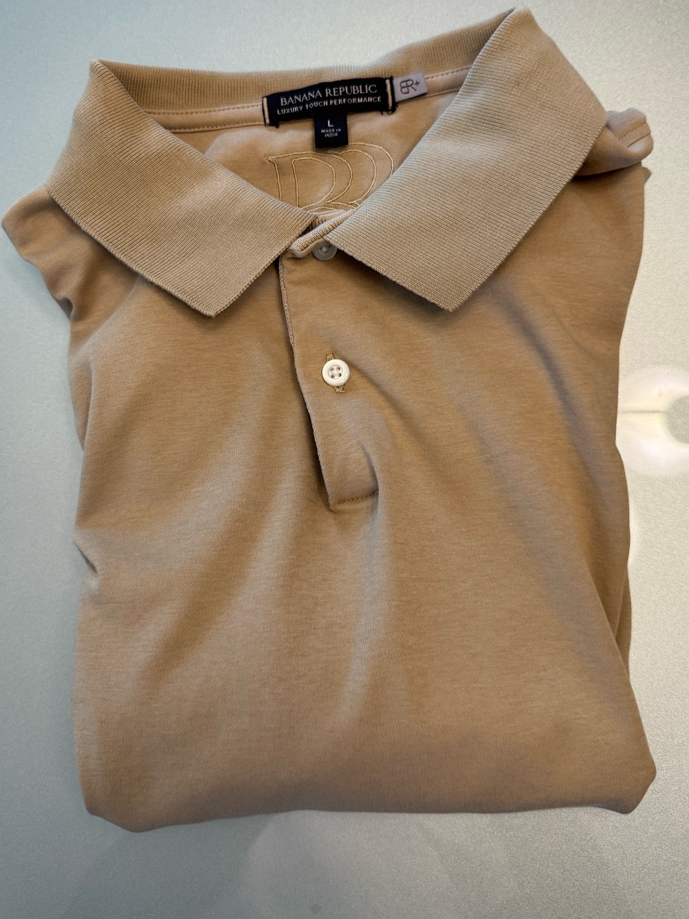 Banana Republic Men's Polo in Light Khaki